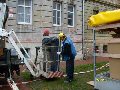 Přesun solárních panelů Suntech na střechu domu, České Budějovice
