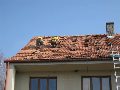 Tým SOLLARIS při přípravě střechy rodinného domu, Zbýšov